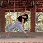 Clases de Yoga a Domicilio con Instructora certificada en India 200 hrs. Yoga Alliance Internacional